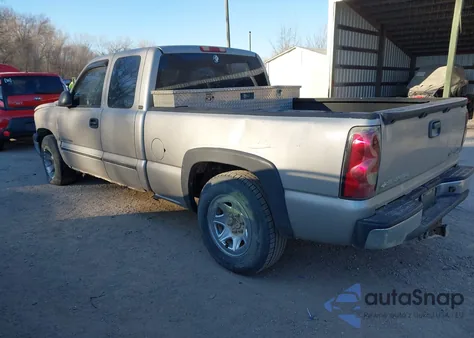 2006 Chevrolet Silverado 1500 Work Truck z USA, uszkodzony, nr VIN 1GCEC19X66Z153358